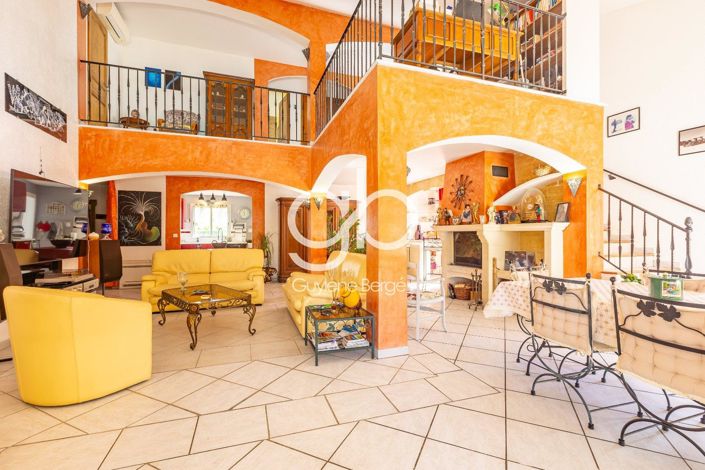 Image No.4-4 Bed House for sale