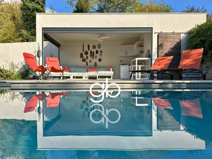 Image No.2-4 Bed House for sale