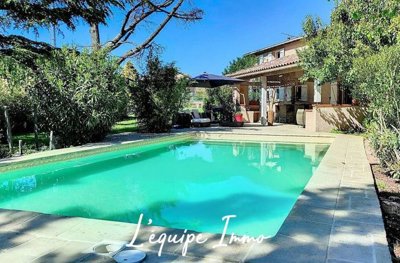 5 Bed House for sale