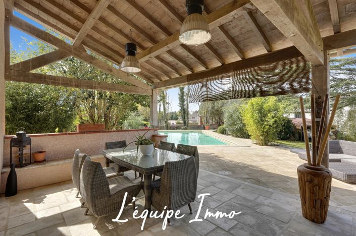 Image No.15-5 Bed House for sale