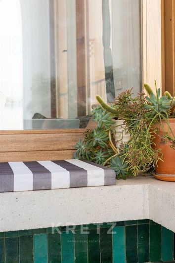 Image No.9-3 Bed House for sale