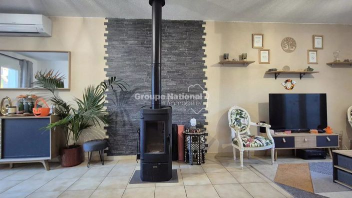 Image No.3-3 Bed House for sale