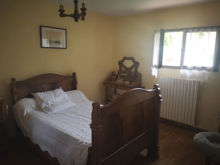 Image No.13-6 Bed House for sale