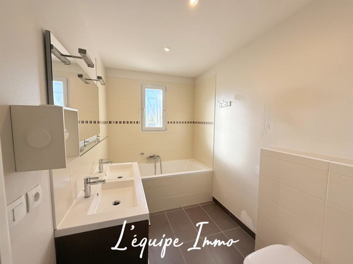 Image No.16-4 Bed House for sale