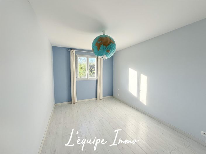 Image No.16-4 Bed House for sale