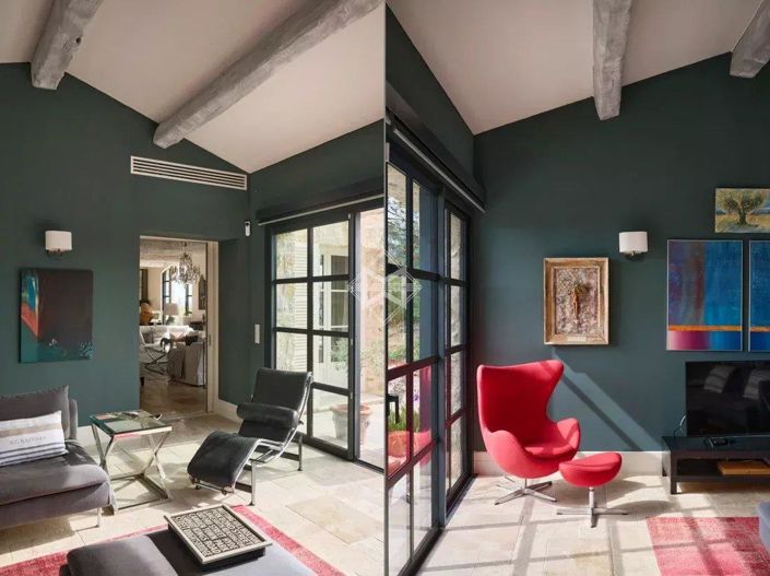 Image No.10-5 Bed House for sale