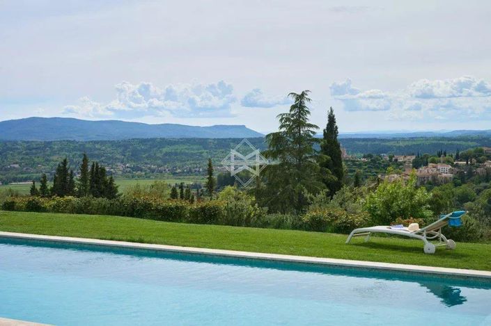 Image No.2-5 Bed House for sale