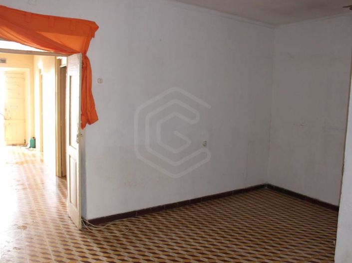 Image No.7-2 Bed House for sale