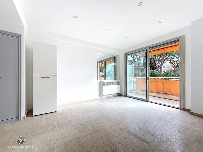 Image No.3-Appartement de 1 chambre à vendre à Cannes