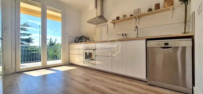 Image No.10-4 Bed House for sale