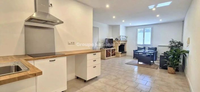 Image No.13-4 Bed House for sale