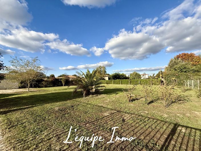 Image No.3-6 Bed House for sale