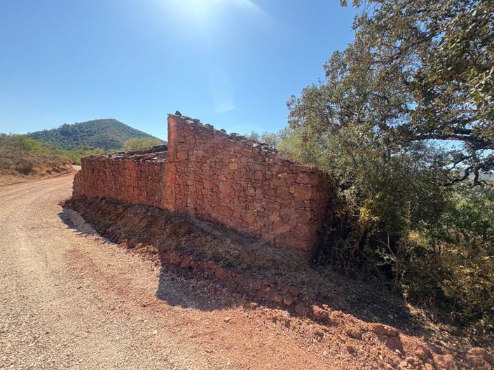 Image No.2-4 Bed House for sale