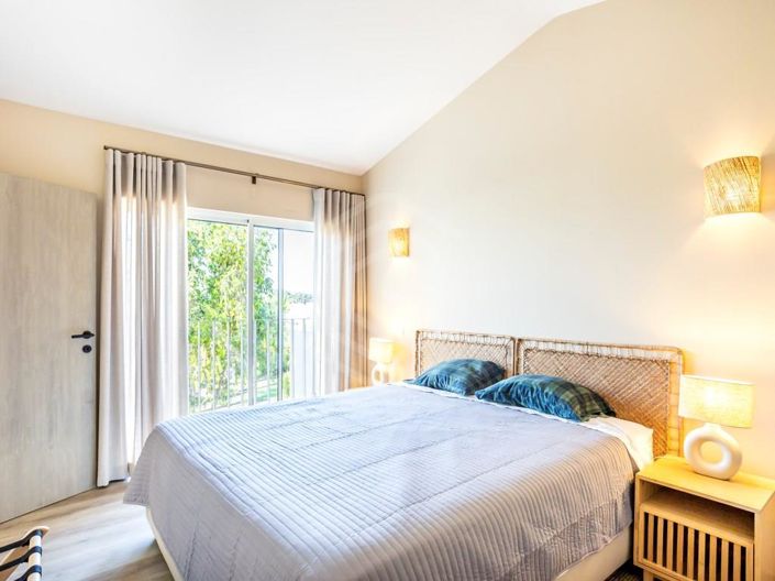 Image No.26-2 Bed House for sale