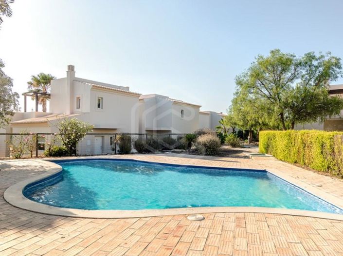 Image No.6-2 Bed House for sale