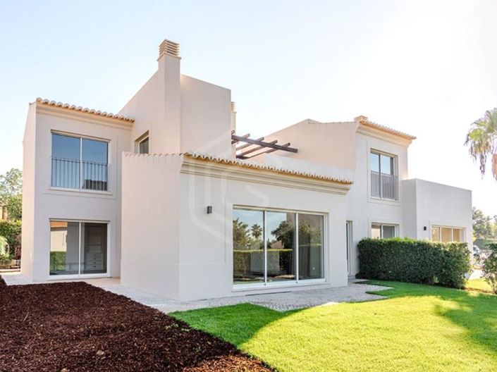 Image No.9-2 Bed House for sale