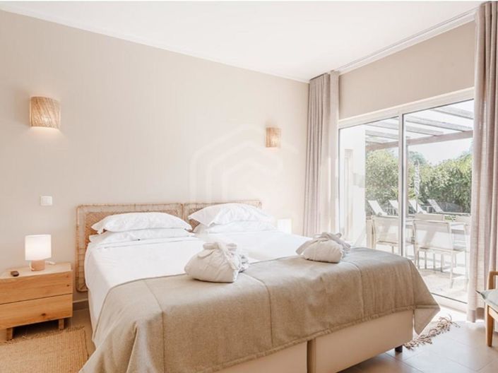 Image No.16-2 Bed House for sale