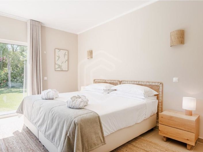 Image No.14-2 Bed House for sale