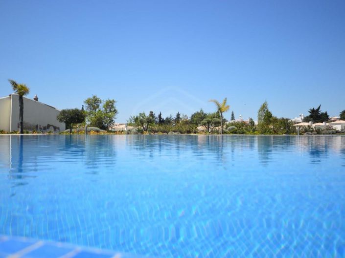 Image No.3-2 Bed House for sale