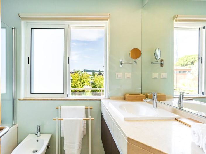 Image No.26-2 Bed House for sale