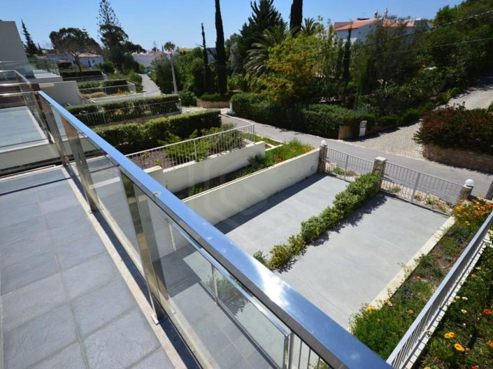 Image No.15-1 Bed House for sale