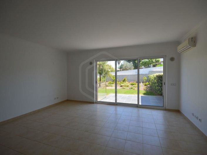 Image No.7-1 Bed House for sale