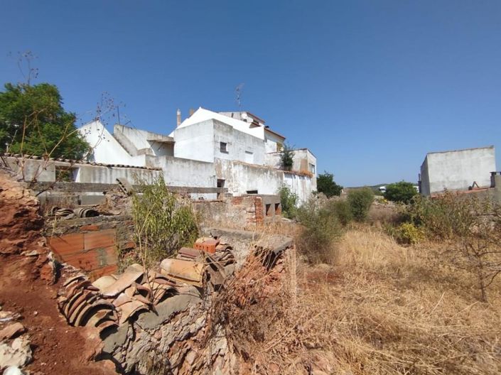 Image No.15-3 Bed House for sale