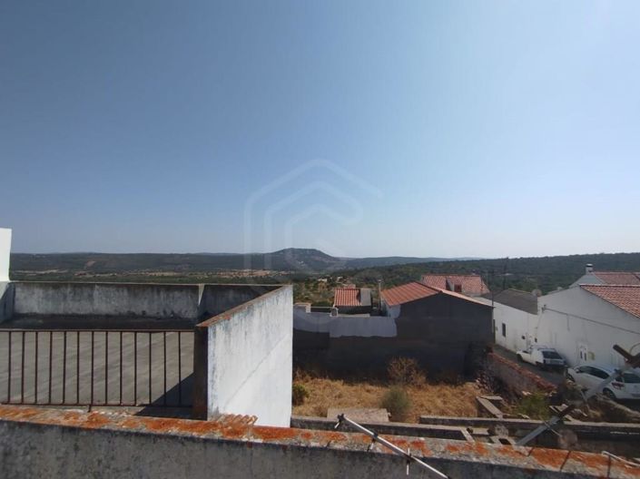 Image No.17-3 Bed House for sale