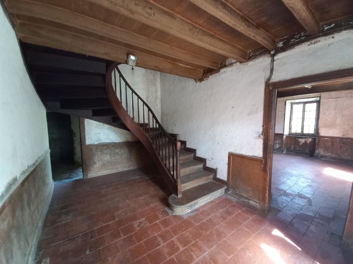 Image No.3-4 Bed House for sale