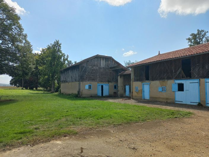 Image No.8-4 Bed House for sale