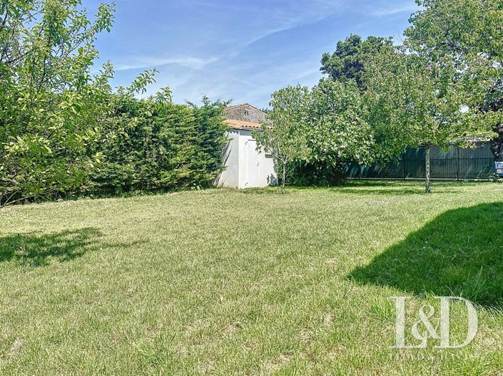 Image No.21-3 Bed House for sale