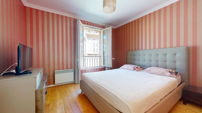 Image No.11-4 Bed Apartment for sale