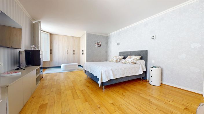 Image No.8-4 Bed Apartment for sale