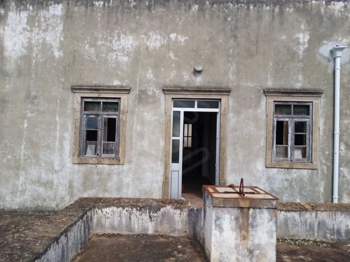 Image No.13-2 Bed House for sale