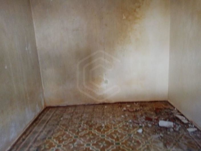 Image No.8-2 Bed House for sale