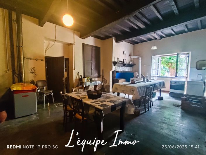 Image No.12-7 Bed House for sale