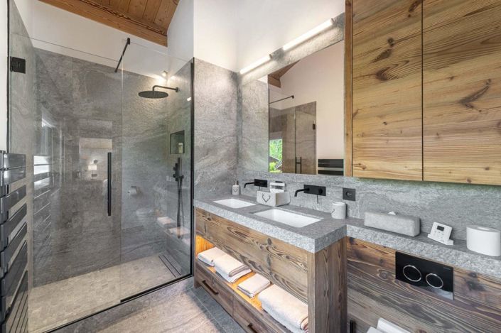 Image No.6-4 Bed House for sale