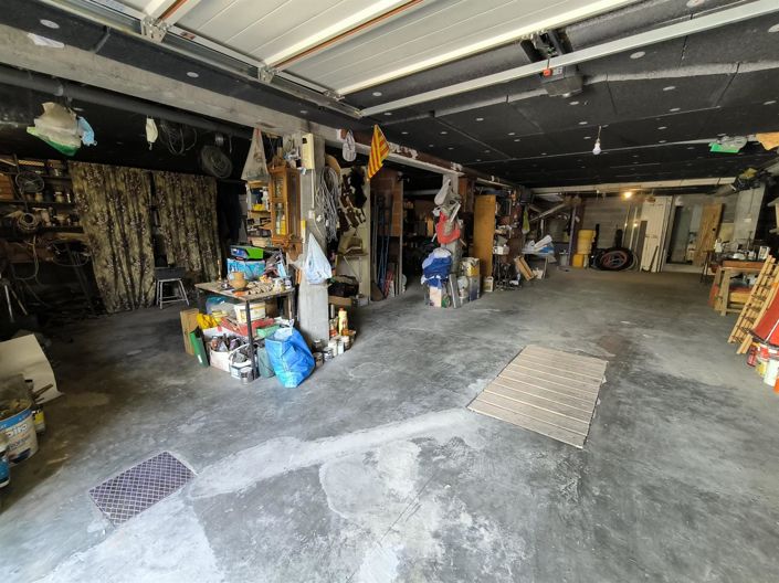 Image No.20-3 Bed House for sale