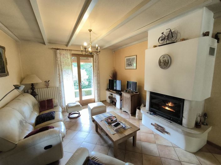 Image No.8-3 Bed House for sale