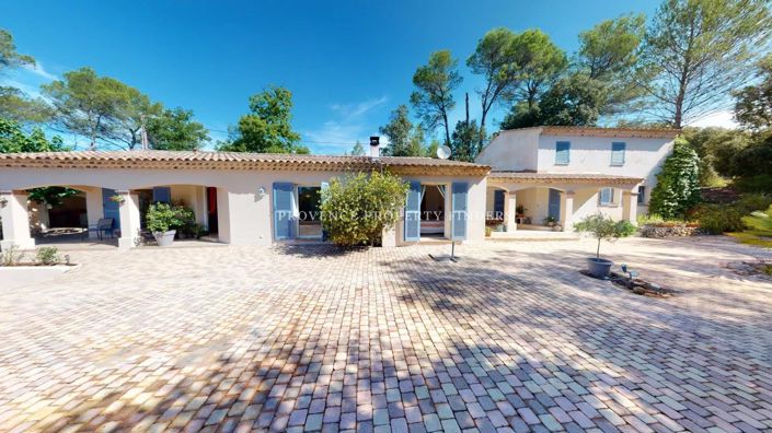 Image No.10-5 Bed House for sale