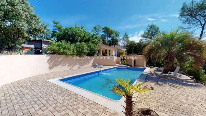 Image No.2-5 Bed House for sale