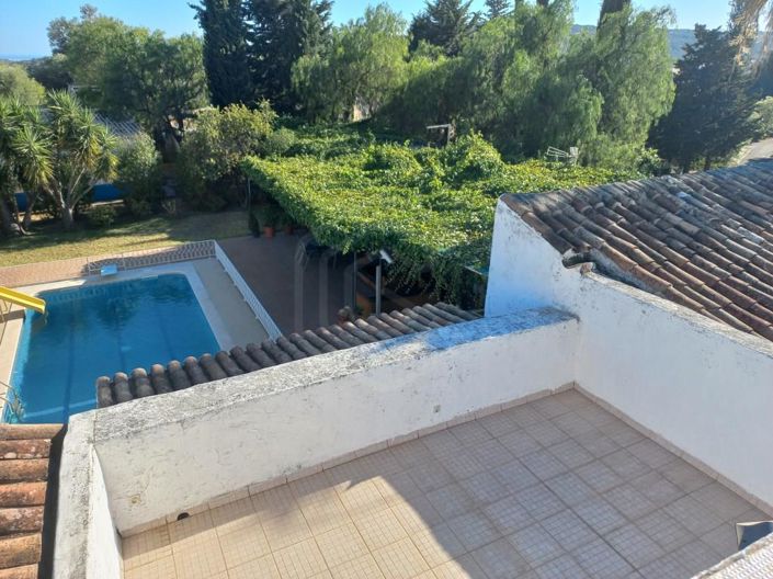 Image No.14-4 Bed House for sale