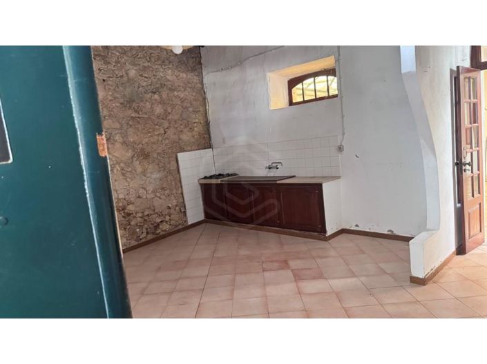 Image No.27-4 Bed House for sale