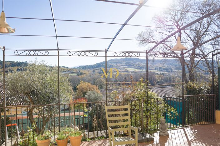 Image No.26-3 Bed House for sale