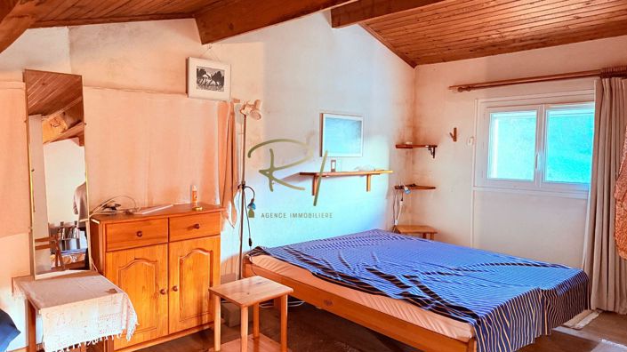 Image No.7-1 Bed House for sale