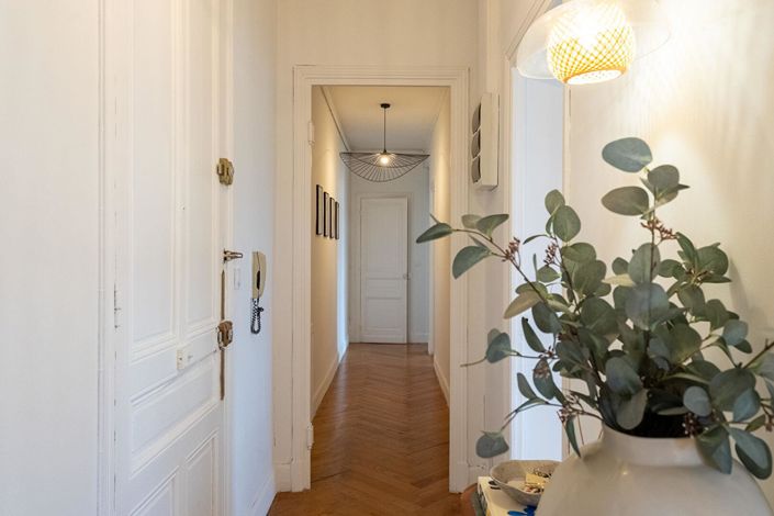 Image No.11-Appartement de 2 chambres à vendre à Carcassonne