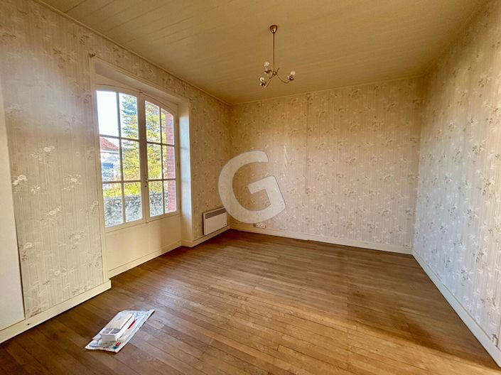 Image No.7-3 Bed House for sale