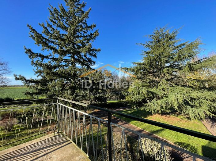 Image No.8-4 Bed House for sale