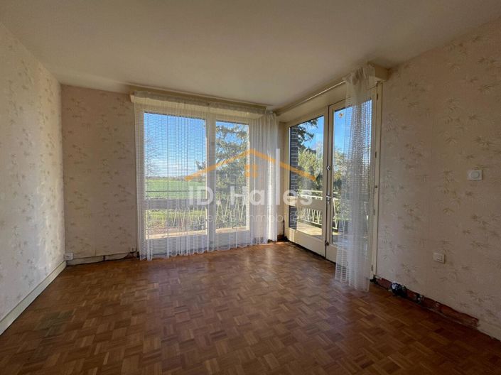 Image No.9-4 Bed House for sale