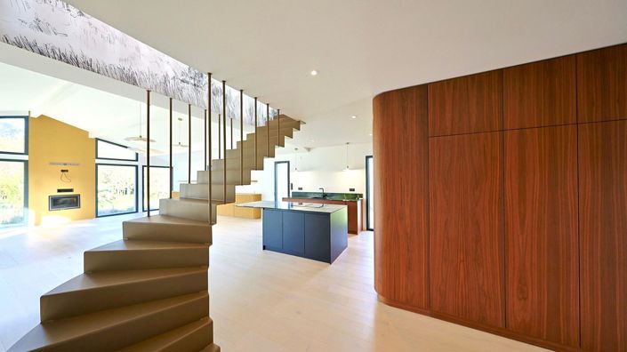 Image No.4-3 Bed Property for sale